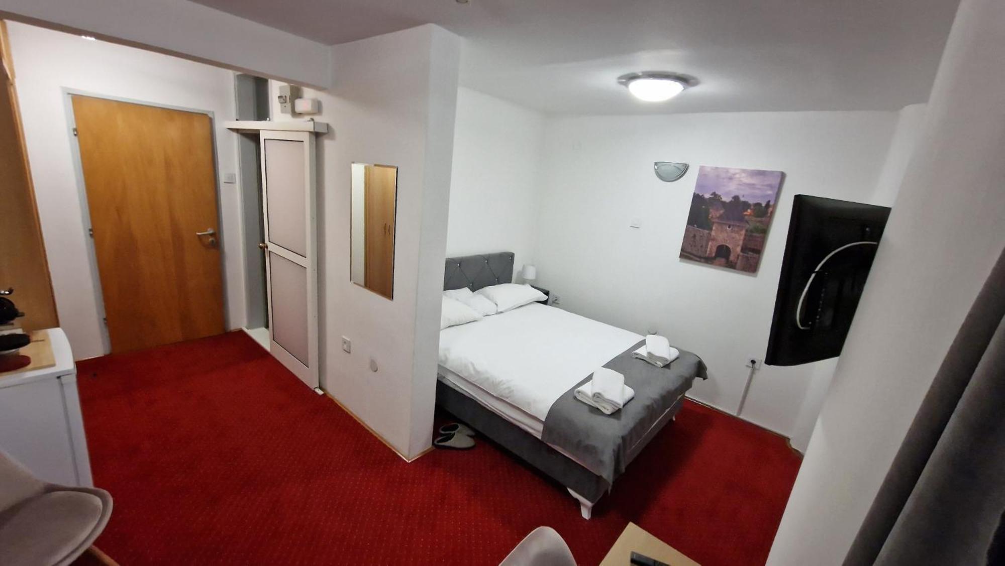 Olimpus Apartmani Bd Banjaluka Banyaluka Oda fotoğraf