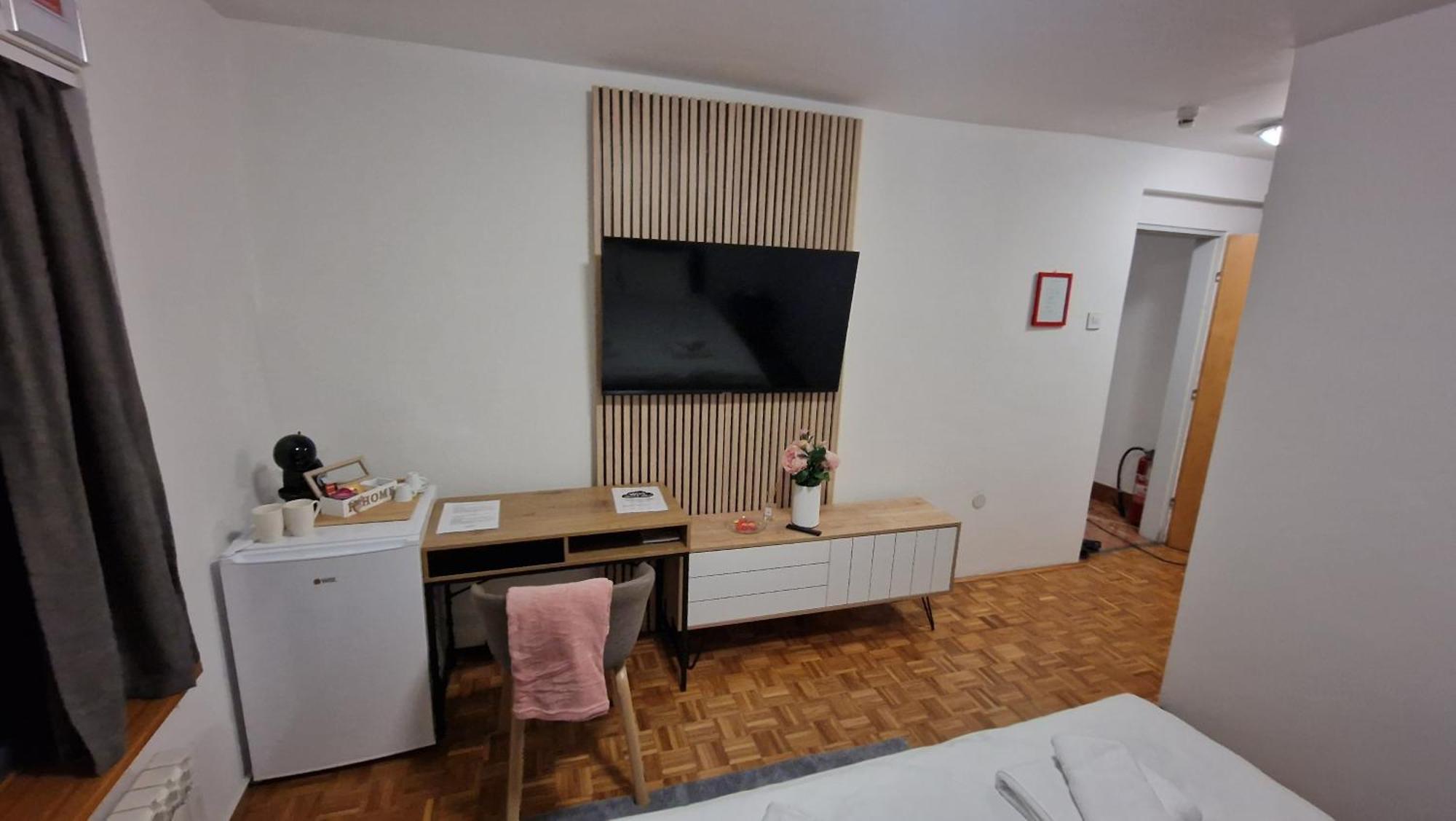 Olimpus Apartmani Bd Banjaluka Banyaluka Oda fotoğraf